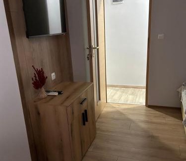 Vratsa Haus | Стаи за гости Крис
