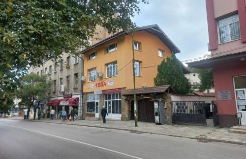 Troyan Haus | стаи за гости TODA