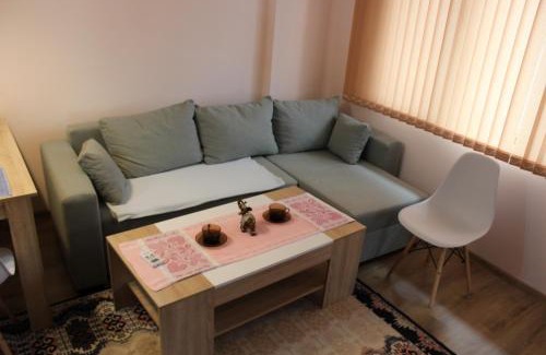 Sandanski Wohnung | СТУДИО-ЛАМБО
