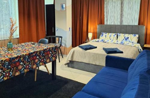 Blagoevgrad Wohnung | Студио Цвят/Studio Colour