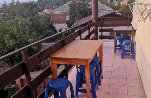 Dzhubga Haus | Тихий дворик