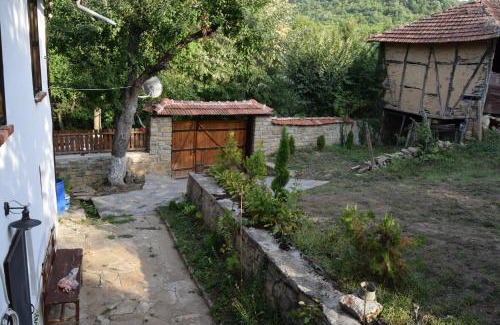 Veliko Tarnovo Haus | Тихия кът