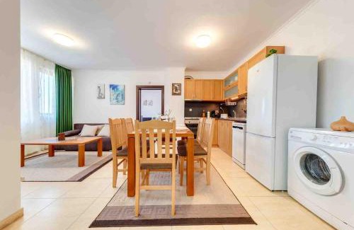 Pamporovo Wohnung | Тристаен апартамент 1А17 Гранд Манастира Пампорово