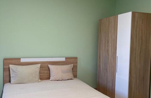 Kostinbrod Wohnung | Хотел Елит