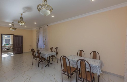 Terskol Haus | Эверест