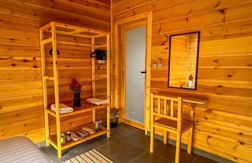 Dhahban Skihütte | أكواخ الخليج - Gulf Cottages