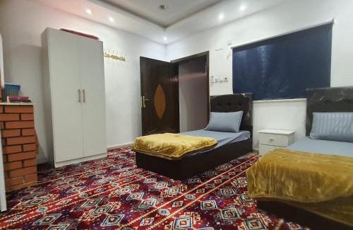 Taif Wohnung | أكواخ الدغاس غرفة بجلسه خارجيه