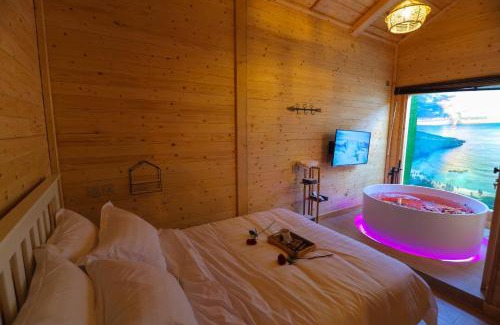 Dhahban Skihütte | أكواخ الردسي