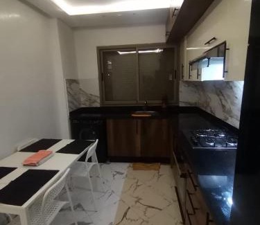 Oulad Khallouf Haus | إقامة ياسمينه