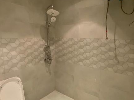 Al Kura Skihütte | استراحة اليكسا