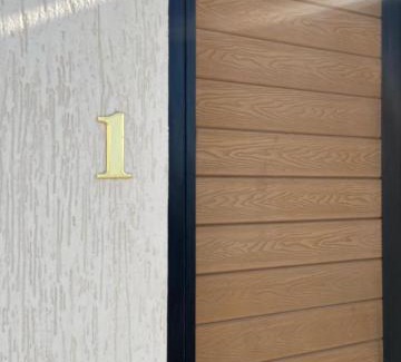 Al Riyadh Skihütte | اكواخ وشاليهات لوزان الريفية