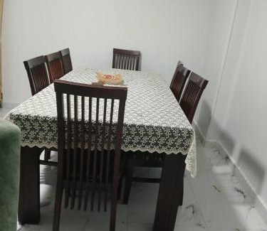 Ain Schams Wohnung | جسر السويس الف مسكن