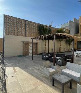 Dhahban Villa | درة العروس فيلا فاخره بمسبح داخلي