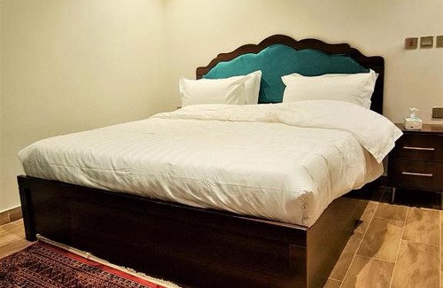 Sari Street Haus | درة العروس