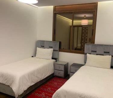 Tizguite Wohnung | زاوية سيدي عبد السلام افران