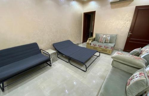 Al Kura Wohnung | شالية 3 غرف على شرم ابحر - جدة - السعودية