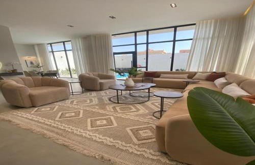 Al Kura Skihütte | شاليهات بلانكا الفندقيه