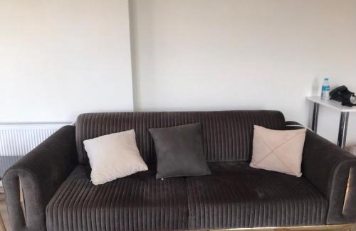 Esenyurt Wohnung | شقة تنبض بالحب