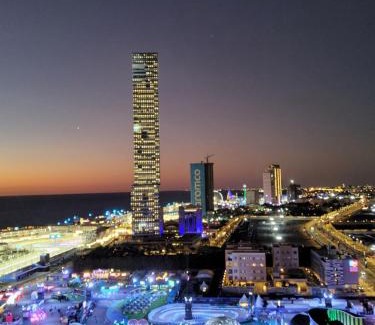 Ash Shati Wohnung | شقة مطلة على البحر والفورمولا ببرج المسارات