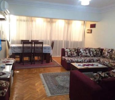 Nasr City Wohnung | شقة مفروشة للايجار اليومى سوبر لوكس بكمبوند عمارات ميليسا أمام سيتي ستارز مول مباشرة بارض الجولف بمدينة نصر
