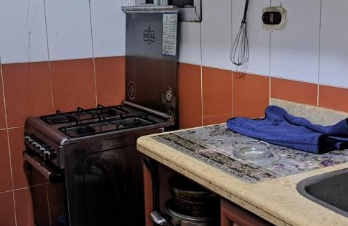 Tukh Wohnung | شقة مفروشة 5 سراير في كامب شيزار