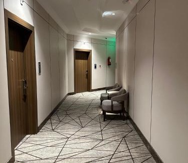 Al-Hamra'a Wohnung | شقق جوين المخدومة- اقتصادي