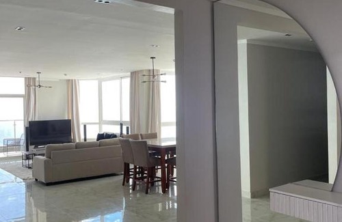 Ash Shati Wohnung | شقه بانوراميه مطله على الفورملا 1 المسارات