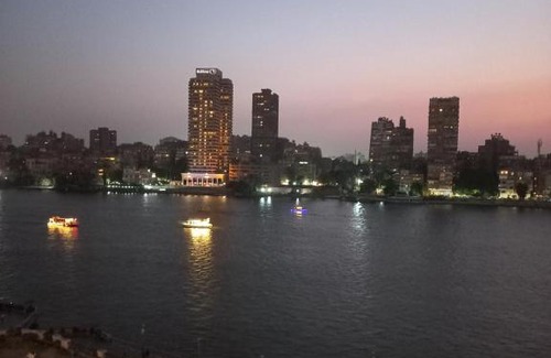 Downtown Cairo Wohnung | شقه فندقيه بجوار فندق فيرمونت نايل سيتي