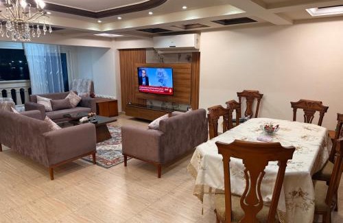 Port Said Wohnung | شقه مطله علي قناة السويس والبحر فيو رائع 102 بورسعيد