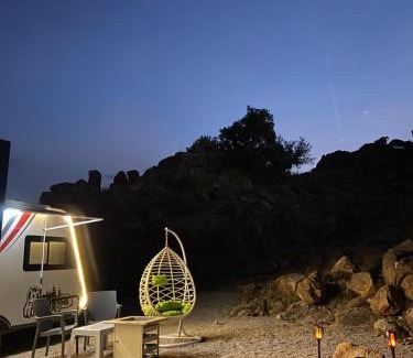 Jirubah Sonstige | كرفان الياسمين