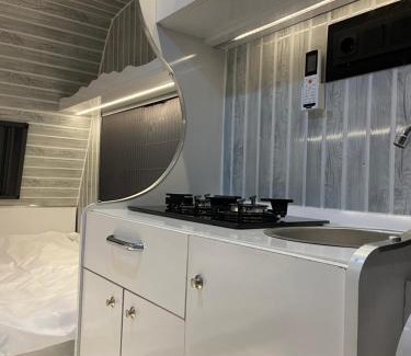 Jirubah Sonstige | كرفان الياسمين