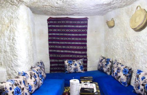 Bhalil Wohnung | كهوف يحيى للسياحة والمبيت البهاليل