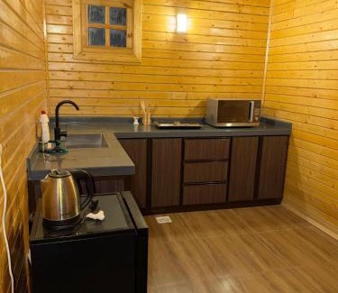 Al Hawiyah Skihütte | كوخ النرجس