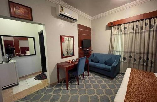 Sari Street Hotel | نجمة البستان