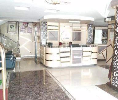 Sari Street Hotel | نجمة البستان