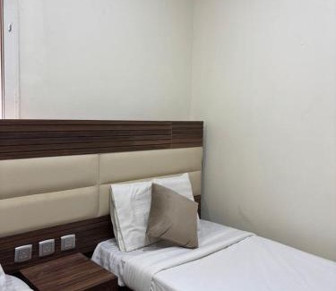 Mecca Hotel | نزل وريف المقام للايواء السياحي