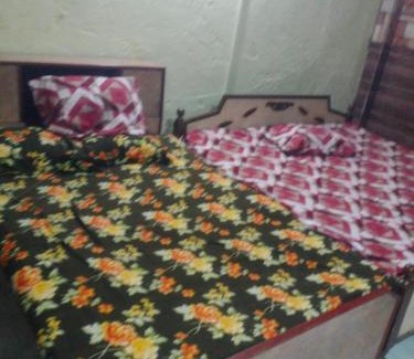 Ujjain Haus | जय संतोषी मां गेस्ट हाउस