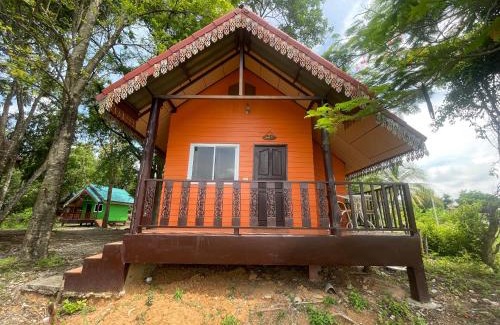 Samut Sakhon Kabine | กองทองรีสอร์ท