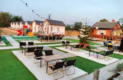 Phrae Haus | กุหลาบแก้ว รีสอร์ท