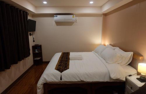 Mae Fa Luang Haus | ดอยตุงเฮงธนาโฮมสเตย์