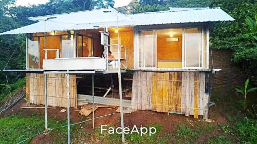 Pong Yaeng Haus | ดอยม้งบ้านจู้โฮมสเตย์