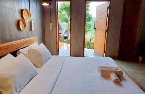 Khaem Son Haus | ดิน ดาว หนาว หมอก