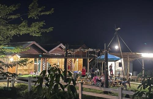 Tha Wang Pha Haus | ทุ่งพาฝัน