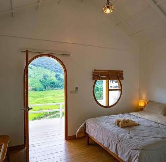 Bo Kluea Haus | นาลั๊วะ-บ้านเวร Nalua-Banwen