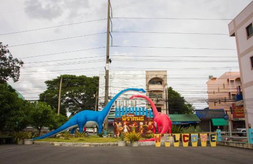 Khlang Hotel | นิราคนธ์