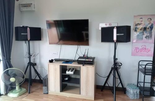 Nan Villa | บ้านกลางนาพูลวิลล่า น่าน