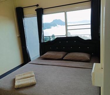 Pong Haus | บ้านชมหมอก ภูลังกา