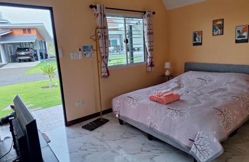 Suan Phueng Haus | บ้านน้ำผึ้งโฮมสเตย์