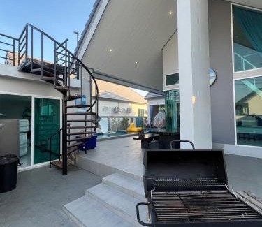Cha-am Haus | บ้านบลูสกาย POOL VILLA Cha-am