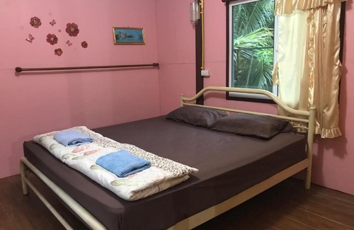 Ban Prok Wohnung | บ้านปุณยาพร โฮมสเตย์
